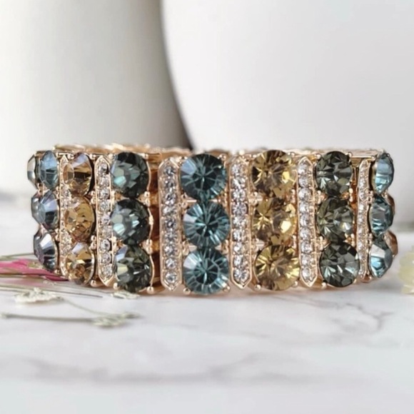 Park Lane Sage Bracelet Antique Gold, Sea Foam & Forest Green, Topaz Crystals - Picture 5 of 12